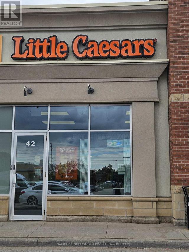 42 - 7070 SAINT BARBARA BOULEVARD  Mississauga, ON L5W 0E6