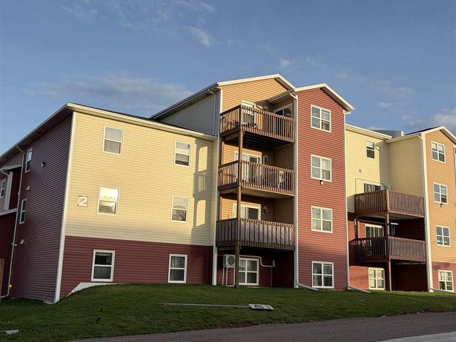7 2 Elena Court  Charlottetown, PE C1C 0B2