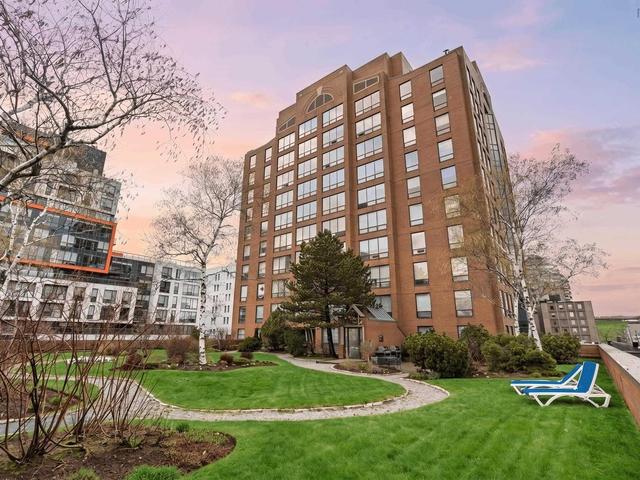 1101 1465 Brenton Street  Halifax, NS B3J 3T3