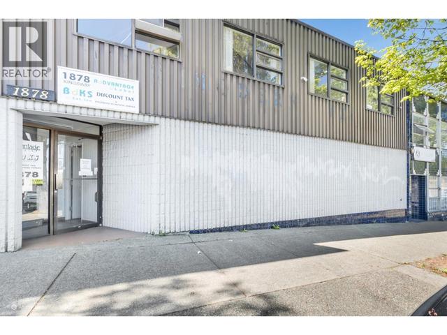 1872 KINGSWAY  Vancouver, BC V5N 2S7