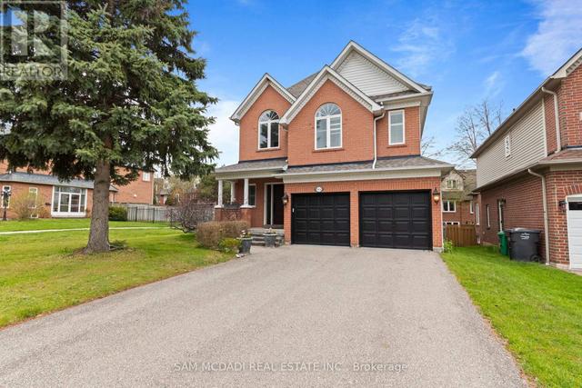 964 QUEEN STREET W  Mississauga, ON L5H 4J7