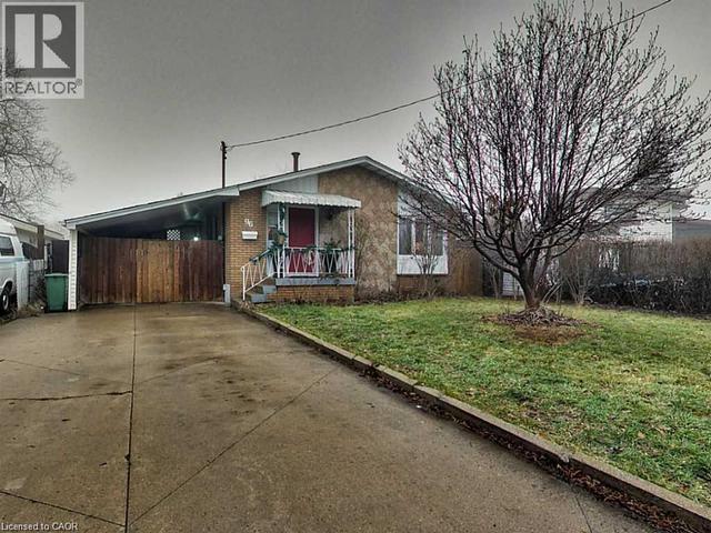 96 MANNING Avenue  Hamilton, ON L9A 3E9