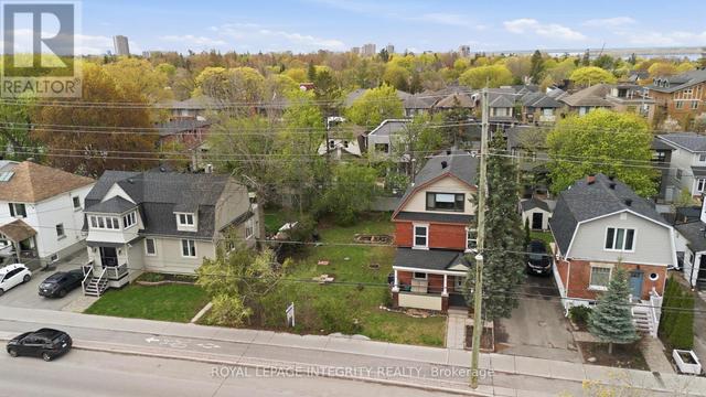 516 CHURCHILL AVENUE N  Ottawa, ON K1Z 5E4