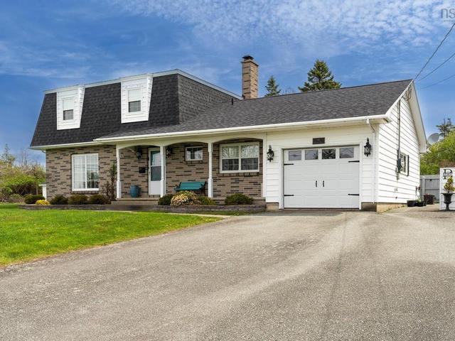 19 Goodwin Drive  Dayton, NS B5A 4H7