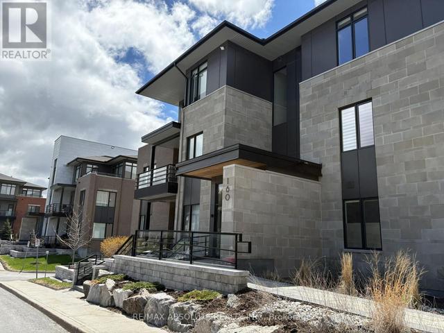 203 - 160 BOUNDSTONE WAY  Ottawa, ON K2T 0M8
