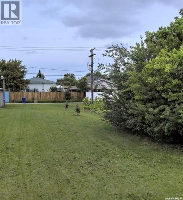 2013 Connaught STREET  Regina, SK S4T 4T9