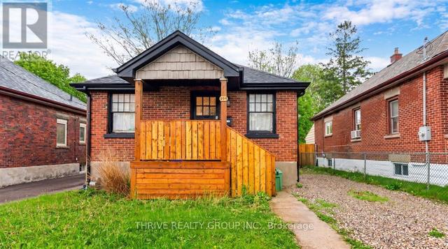 494 HIGHBURY AVENUE N  London East (East N), ON N5W 4K4