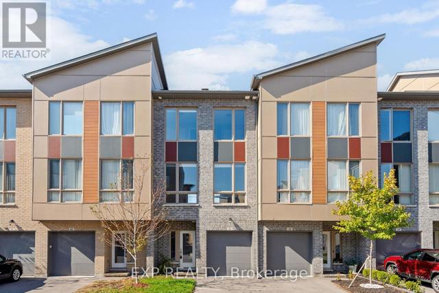 404 TERRAVITA PRIVATE  Ottawa, ON K1V 2R9