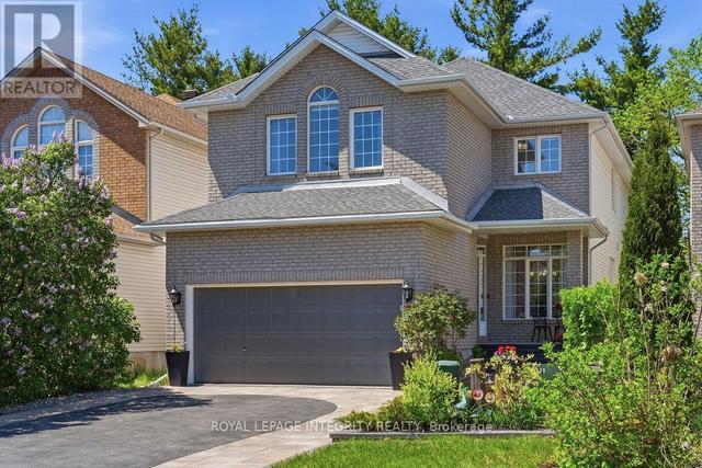 72 MARICONA WAY  Ottawa, ON K2T 1H3