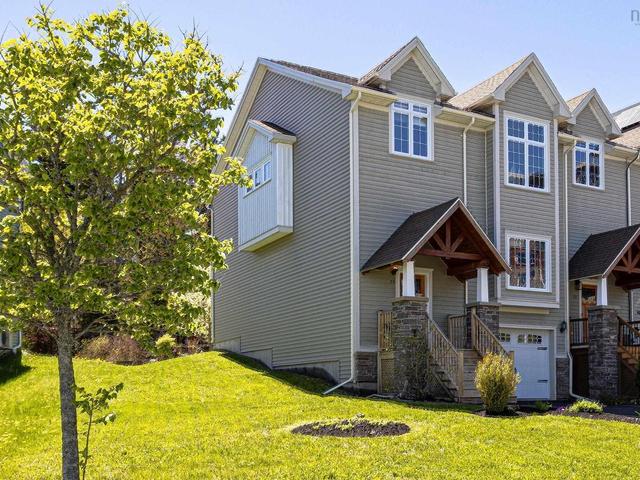 75 Bently Drive  Halifax, NS B3S 0C4