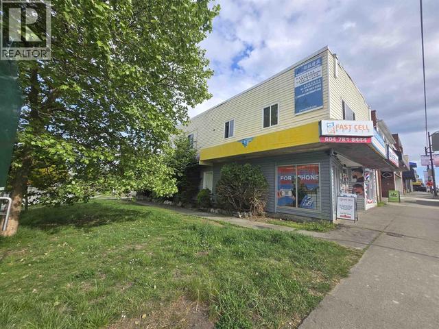 4902 VICTORIA DRIVE  Vancouver, BC V5P 3T6
