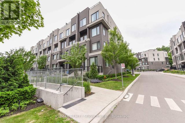 8 - 3476 WIDDICOMBE WAY  Mississauga, ON L5L 0B8