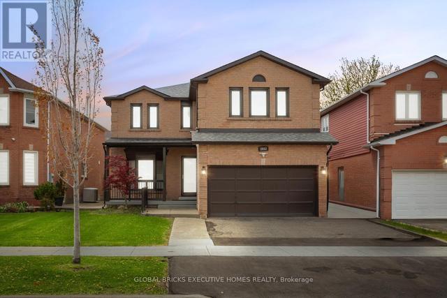 5952 GROSSBEAK DRIVE  Mississauga, ON L5N 6B3