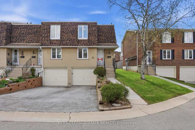 21-299 Limeridge Road W Hamilton, ON L9C 2V4