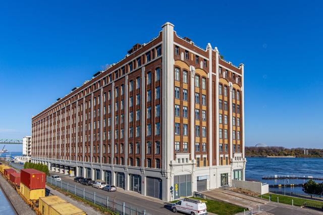 719-1000 Rue de la Commune E. Montréal (Ville-Marie), QC H2L 5C1