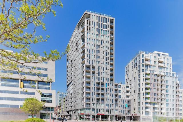 507-888 Rue Wellington Montréal (Ville-Marie), QC H3C 1T7