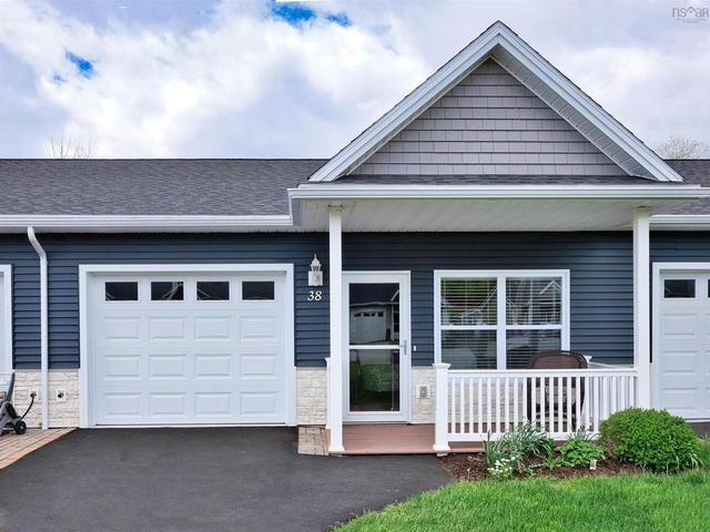 38 Covington Place  Bible Hill, NS B2N 0J8