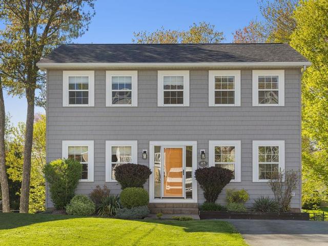 45 Craigburn Drive  Dartmouth, NS B2X 3E6