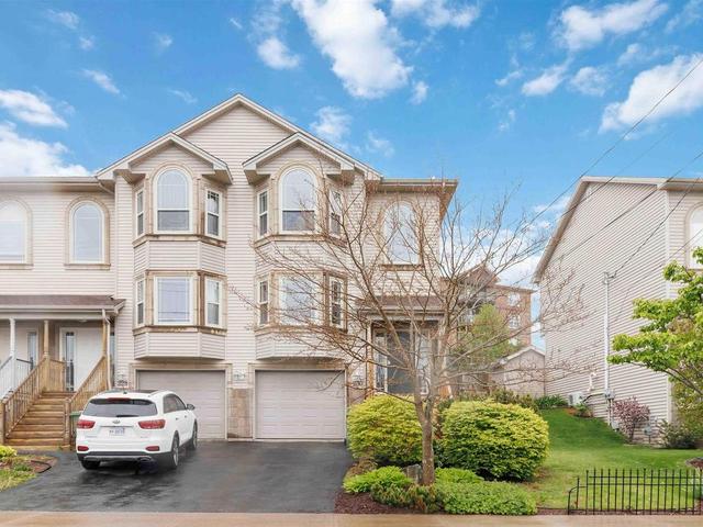230 Nadia Drive  Dartmouth, NS B3A 0A9