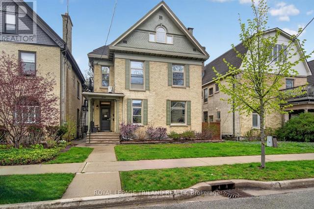 298 HYMAN STREET  London East (East F), ON N6B 2G7