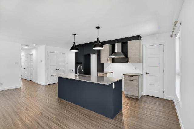 747 Rue Goupil  Sherbrooke (Fleurimont), QC J1E 2M2