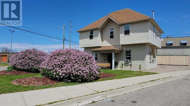453 BATHURST STREET  London East (East K), ON N6B 1P4