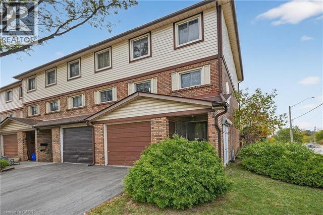 34 BOW VALLEY Drive Unit# 1  Hamilton, ON L8E 3L4