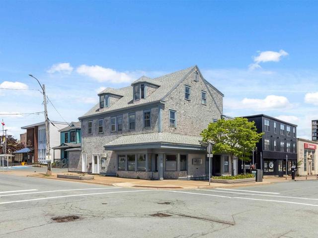 71/75 Portland Street  Dartmouth, NS B2Y 1H5