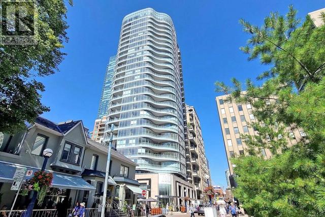 808 - 88 CUMBERLAND STREET Toronto, ON M5R 1A3