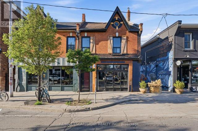 355 BARTON STREET E  Hamilton, ON L8L 2X6