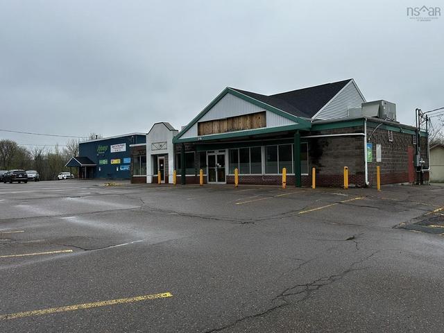 210 Willow Street N  Truro, NS B2N 4Z9