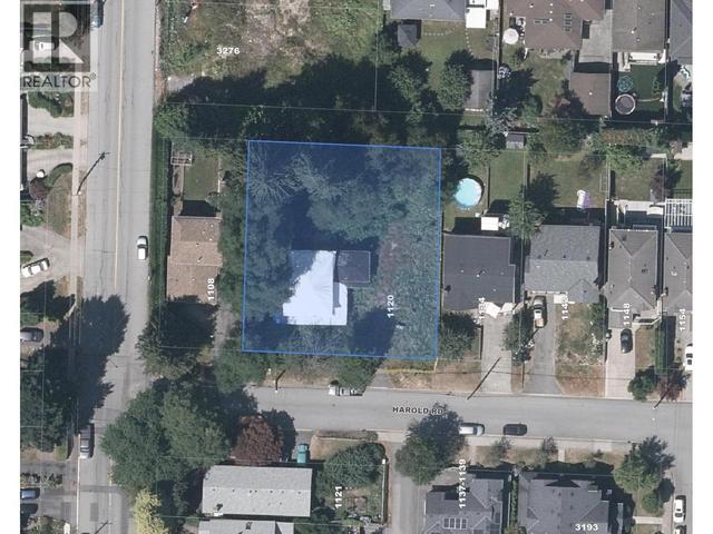 1120 HAROLD ROAD  North Vancouver, BC V7K 1G3