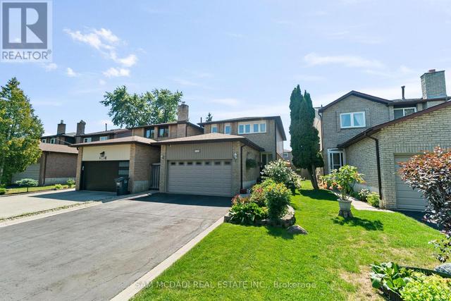 4260 SHELBY CRESCENT  Mississauga, ON L4W 3N5