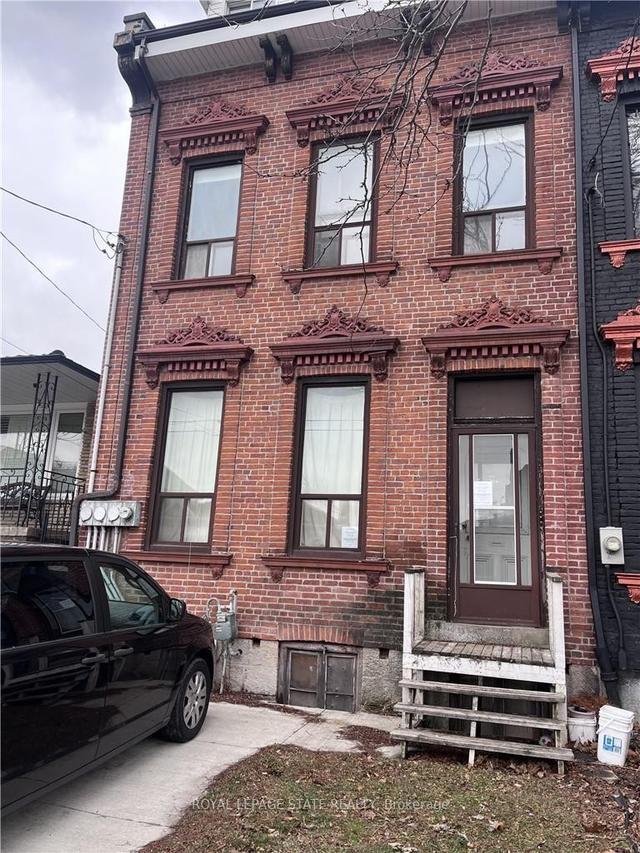 223 Park Street N Hamilton, ON L8R 2N9