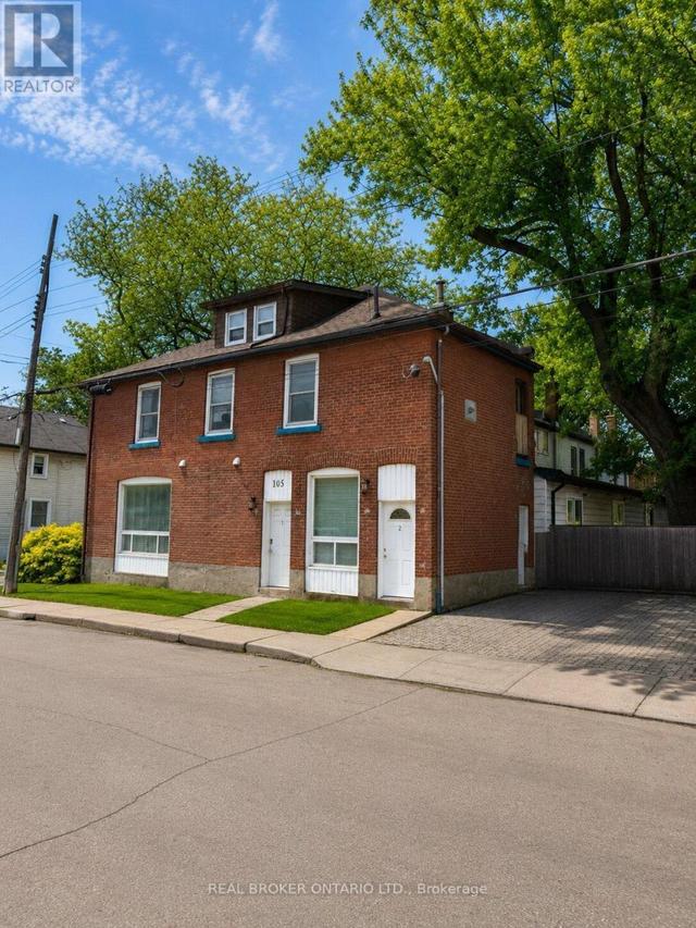 105 CHEEVER STREET  Hamilton, ON L8L 5R8
