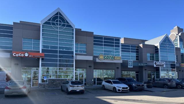 202, 2920 Calgary Trail  Edmonton, AB T6J 3B2