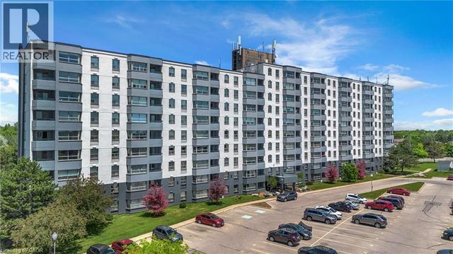 200 JAMIESON Parkway Unit# 712  Cambridge, ON N3C 4B5