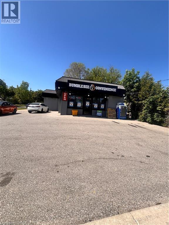 556 STIRLING Avenue S  Kitchener, ON N2M 3J6