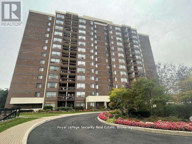 805 - 2556 ARGYLE ROAD  Mississauga, ON L5B 2H6