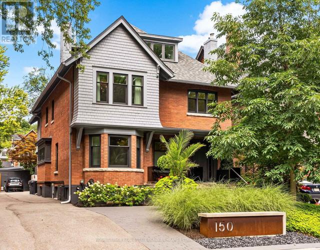 150 DOUGLAS DRIVE Toronto, ON M4W 2B7