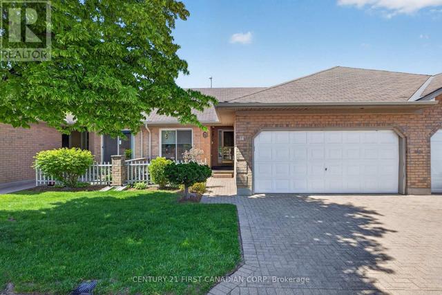 14 - 861 SHELBORNE STREET  London South (South J), ON N5Z 5C5