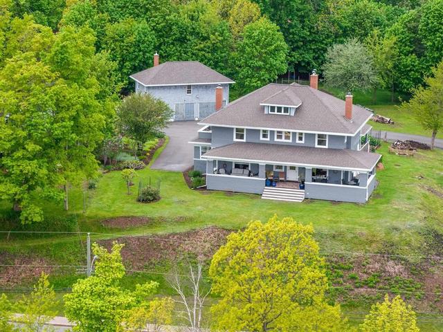 192 Terrace Street  New Glasgow, NS B2H 1R4