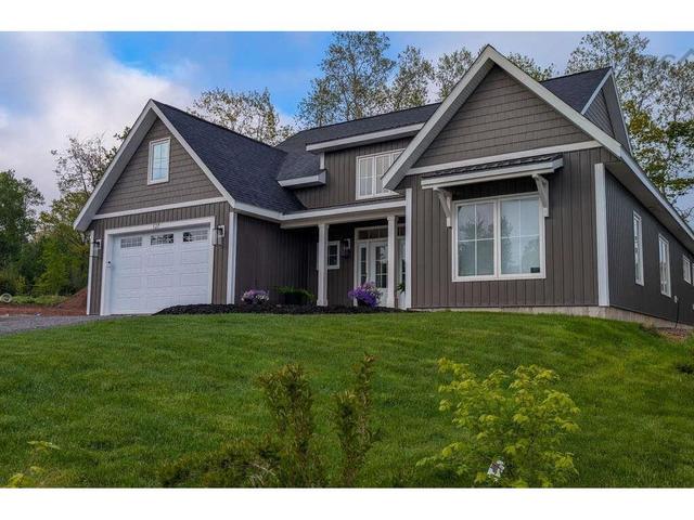 127 Stirling Avenue  Wolfville, NS B4P 2N3