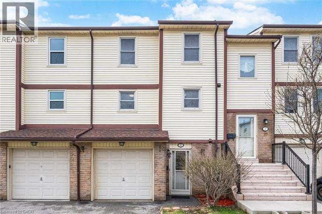 7340 COPENHAGEN Road Unit# 10  Mississauga, ON L5N 2S5