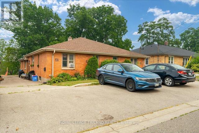 250 GREENWOOD AVENUE  London South (South D), ON N6J 3G4