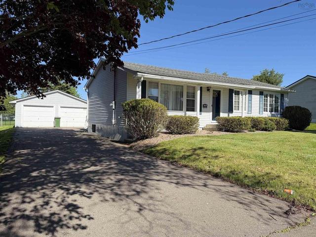 38 Brite Avenue  Bible Hill, NS B2N 5R6