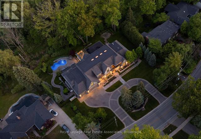 1412 BIRCHWOOD DRIVE  Mississauga, ON L5J 1T2