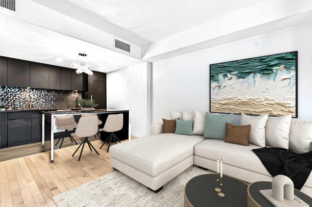 602-360 Rue Atateken Montréal (Ville-Marie), QC H2L 0H4