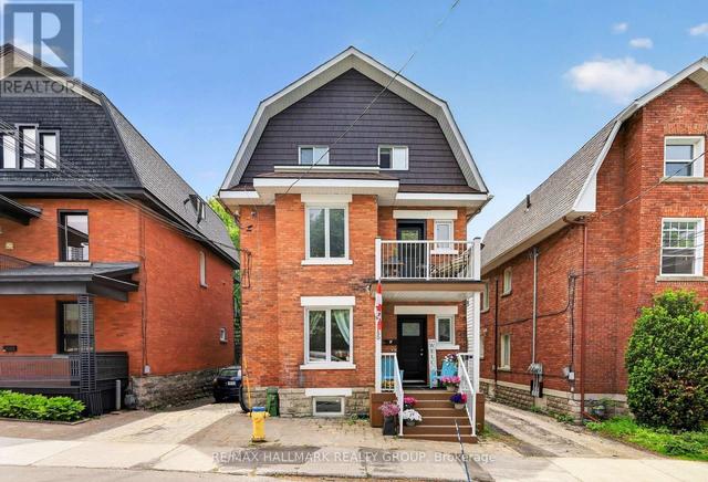 50 AYLMER AVENUE  Ottawa, ON K1S 2X1