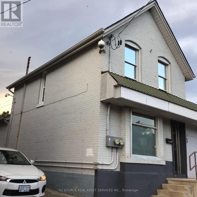 269 CANNON STREET E  Hamilton, ON L8L 2B4
